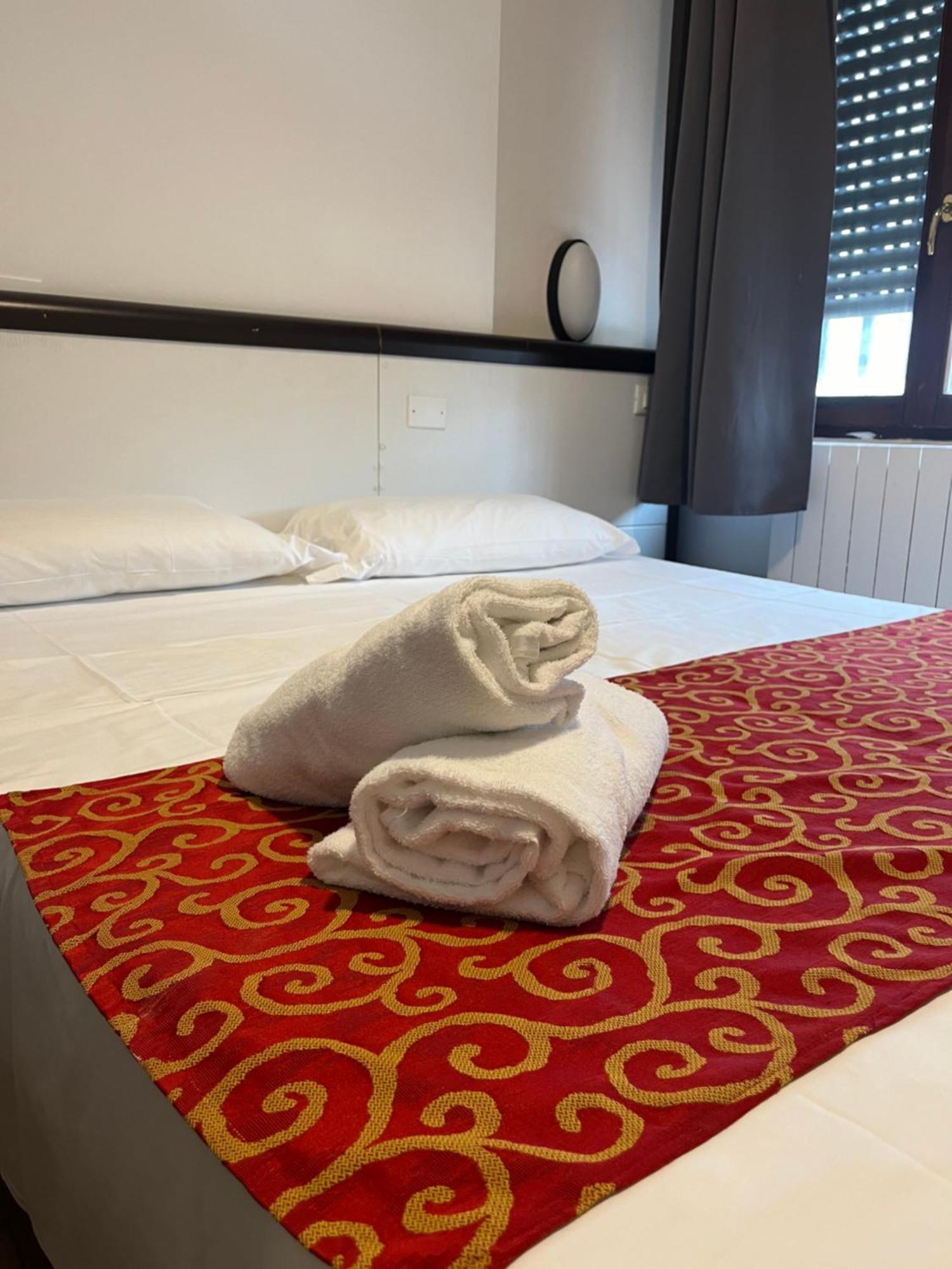Jcube Apartments Precotto Milano Ngoại thất bức ảnh